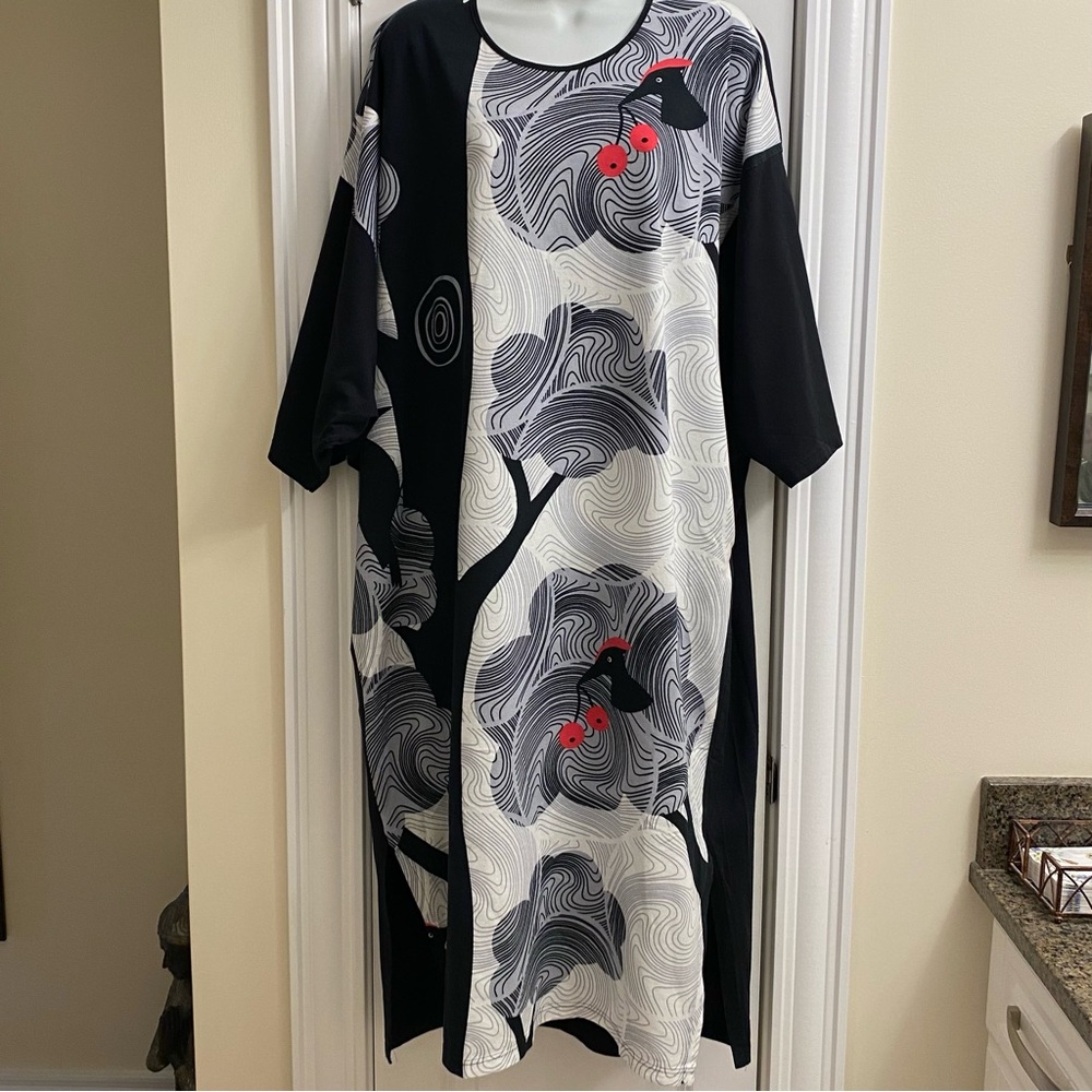 Nanso Lounge Gown Sz M